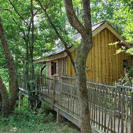 Les Cabanes Des Benauges Arbis 外观 照片
