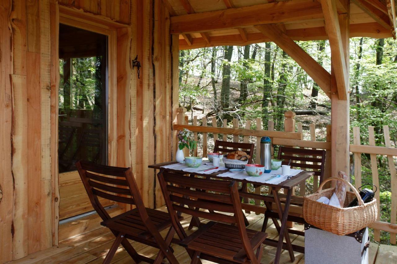 Les Cabanes Des Benauges Arbis 外观 照片